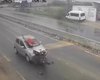 Motociclista sai andando após bater de frente com carro na contramão na AL-220
