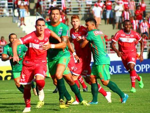 Matheus Silva garante vitória do CRB sobre o Coruripe por 1x0