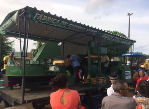 Prefeitura de Lagoa da Canoa inaugura fábrica de farinha para agricultores 