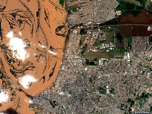 Imagem de satélite mostra efeito devastador da chuva no Rio Grande do Sul