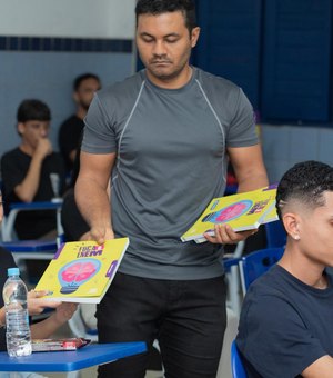 Escolas estaduais mobilizam estudantes para simulado do Enem