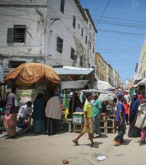 Ataque com carros-bomba do Al Shabab deixa ao menos 13 mortos na Somália