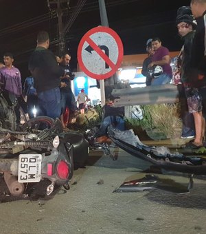 Outra colisão entre carro e moto é registrada em frente à Igrejinha, em Arapiraca