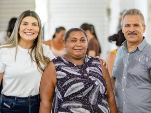 Senador Rui Palmeira, onde o prefeito coadjuvante dá vez e voz para a estrela política da família