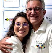 Teca Nelma recebe apoio de Eduardo Suplicy e Alexandre Padilha