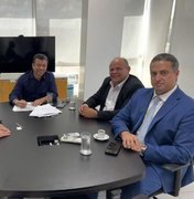 Prefeito anuncia recursos para construção de duas pontes em São Miguel dos Milagres