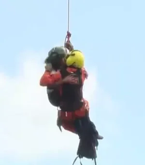 Vídeo mostra homem confessando que jogou a ex de penhasco: ‘Empurrei ela lá’