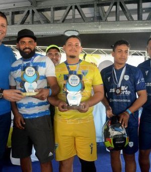 Prefeitura de Maceió participa de torneio de futsal e homenagem a profissionais da construção civil