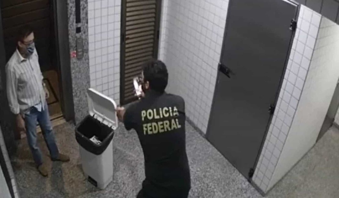 Vídeo mostra fuga de conselheiro por escadarias até flagrante da PF