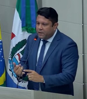 Líder do MDB questiona exclusão do partido na CCJ da Câmara de Maceió