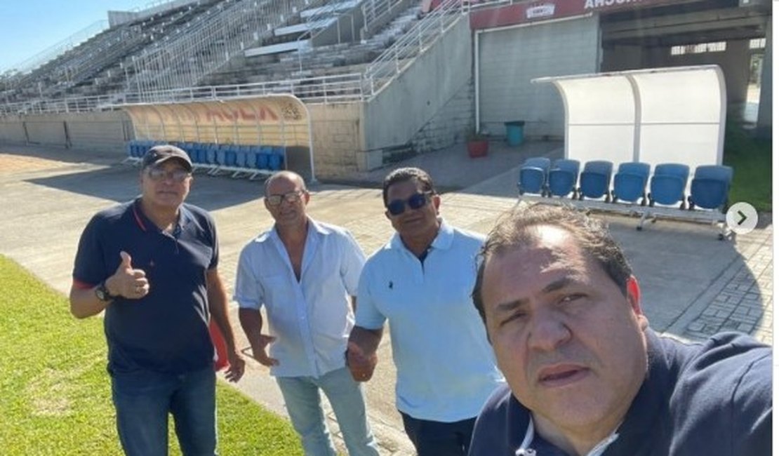 Elenco sub 20 do CSE viaja para Fortaleza e diretoria movimenta bastidores para 2027