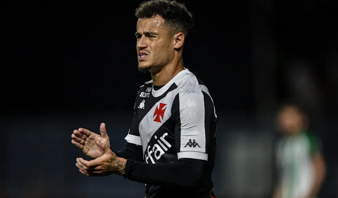 Coutinho ainda não venceu uma partida pelo Vasco desde que retornou ao clube