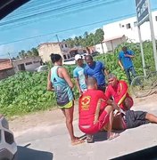 Ciclista escora bicicleta em carro, cai e é atropelado no município de Maragogi