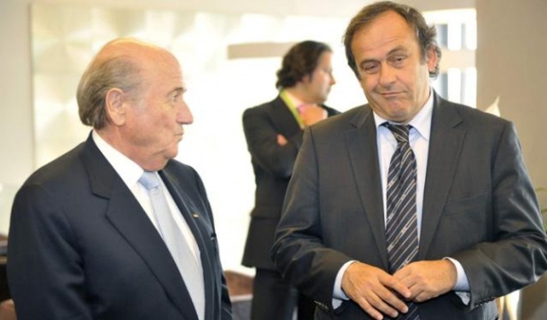 Blatter e Platini são banidos do futebol por oito anos