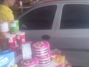 Motorista perde controle de veículo e invade loja de conveniência em posto de Arapiraca