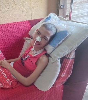 [Vídeo] Mãe pede doação de cama hospitalar enquanto luta na justiça por atendimento home care para o filho
