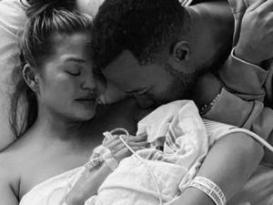 John Legend e Chrissy Teigen perdem bebê após parto prematuro