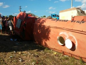 Grave acidente deixa um homem morto em Pão de Açúcar