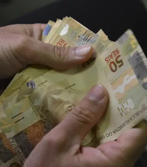 Proposta do Orçamento de 2026 prevê salário mínimo de R$ 1.631
