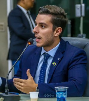 Caio Bebeto ganha espaço e assume cargos estratégicos na Câmara Municipal