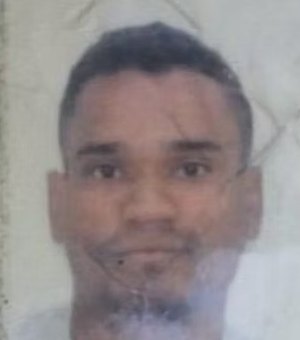 Motociclista morre após perder controle e bater em poste na AL-145