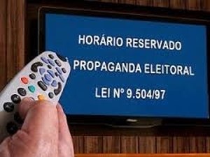 No primeiro guia eleitoral candidatos focam em contar trajetória política em AL