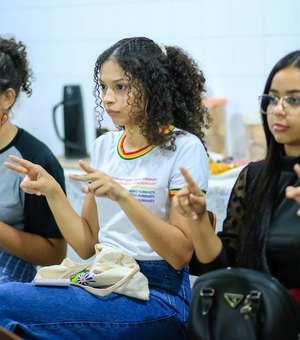 Seduc abre pré-inscrições para curso básico de Libras na próxima segunda-feira (19)