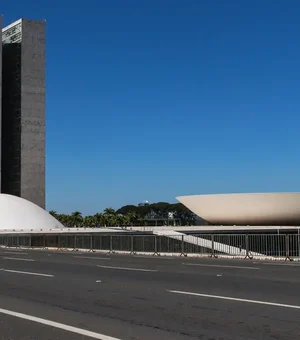 Senado e Câmara elegem novos presidentes neste sábado