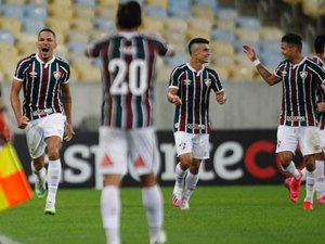 Fluminense vence Flamengo nos pênaltis e adia decisão do Carioca