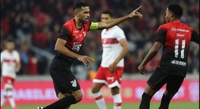 Líder, Athletico-PR supera CRB em duelo de times do G4 da Série B