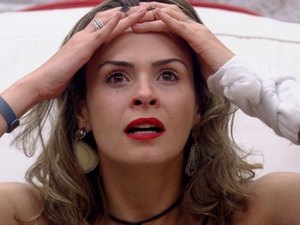 Fã perde emprego para tentar ver a ex-BBB Ana Paula no Projac