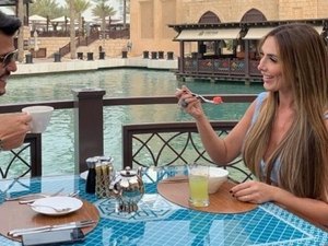 Nicole Bahls comemora lua de mel em hotel luxuoso em Dubai 