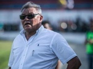 Freitas mostra descontentamento com tabela do Alagoano e diz que meta é a classificação