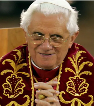 Vaticano revela quais foram as últimas palavras do papa emérito Bento XVI