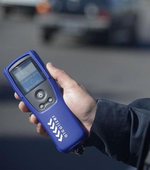 PRF prende homem por embriaguez ao volante após causar acidente em Pilar