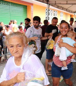 Campanha Padroeira Solidária beneficia mais de 3 mil famílias carentes em Arapiraca