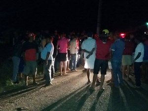 Motociclista colide em estacas e morre na zona rural de Craíbas