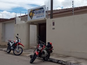 Clínica é alvo de reclamações por atrasos em exames para renovação de CNH
