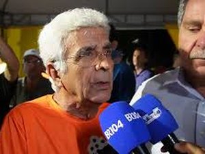 Ex-prefeito Iran Menezes, prega a união de todos para contribuir no desenvolvimento e progresso de União dos Palmares