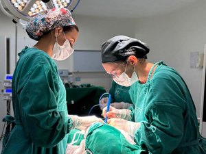 Hospital Metropolitano de Alagoas trata câncer de tireoide com cirurgia de cabeça e pescoço
