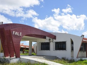 Cartões de inscrição do vestibular Letras-Libras já estão disponíveis; confira