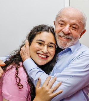 Esquerda na Assembleia: Teca Nelma é favorita à disputa estadual