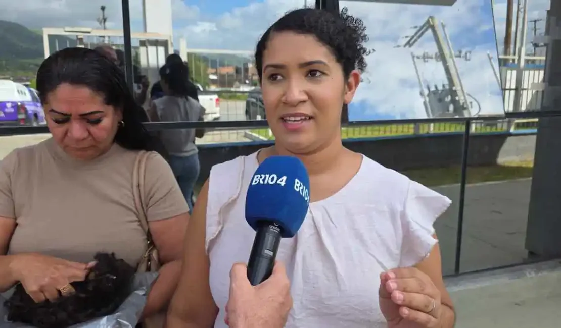 Mãe de adolescente esfaqueada diz que ataque foi motivado por vingança