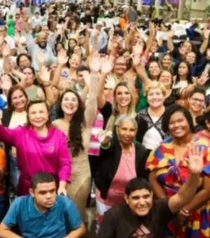 Teca Nelma reforça defesa dos direitos das pessoas com deficiência