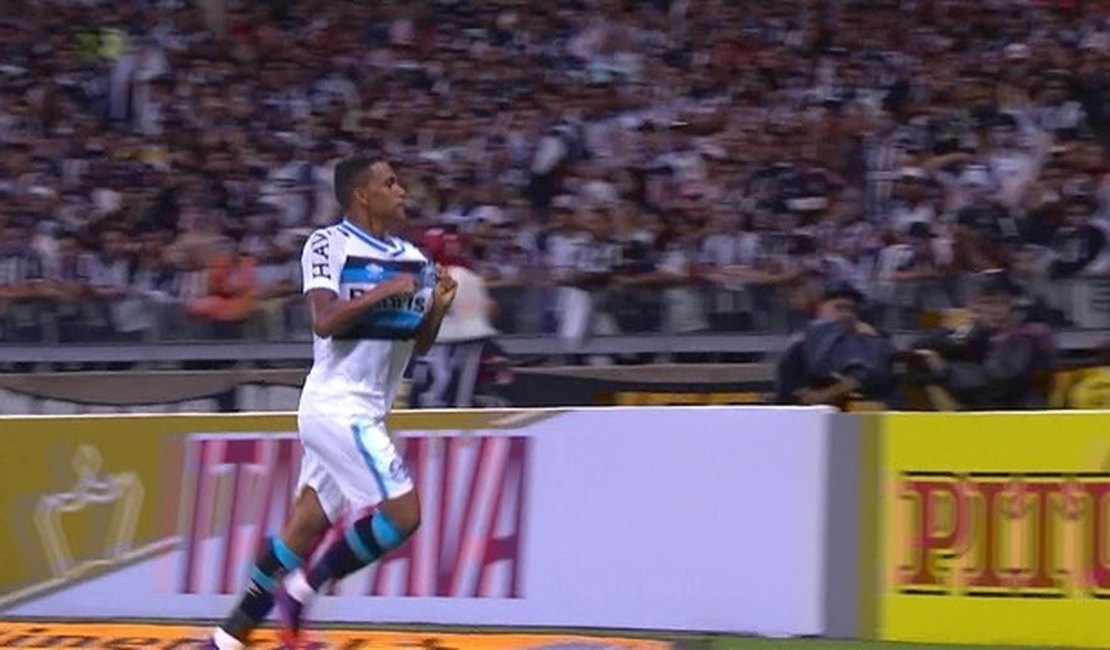 Atlético-MG 1 x 3 Grêmio - Tricolor cala o Mineirão e fica perto do pentacampeonato
