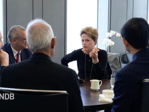 Dilma Rousseff começa a comandar Banco do Brics