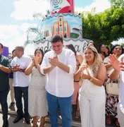 Prefeito Carlos conclui mês festivo  de 111 anos de Rio Largo com entregas