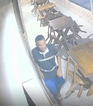 [Vídeo] Homem invade restaurante e comete furto em São Luís do Quitunde