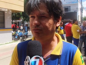 Arapiraquense James Magalhães participa, em Brasília, de mobilizações contra privatização dos correios