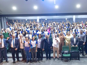 Projeto Eleitor do Futuro incentiva jovens arapiraquenses